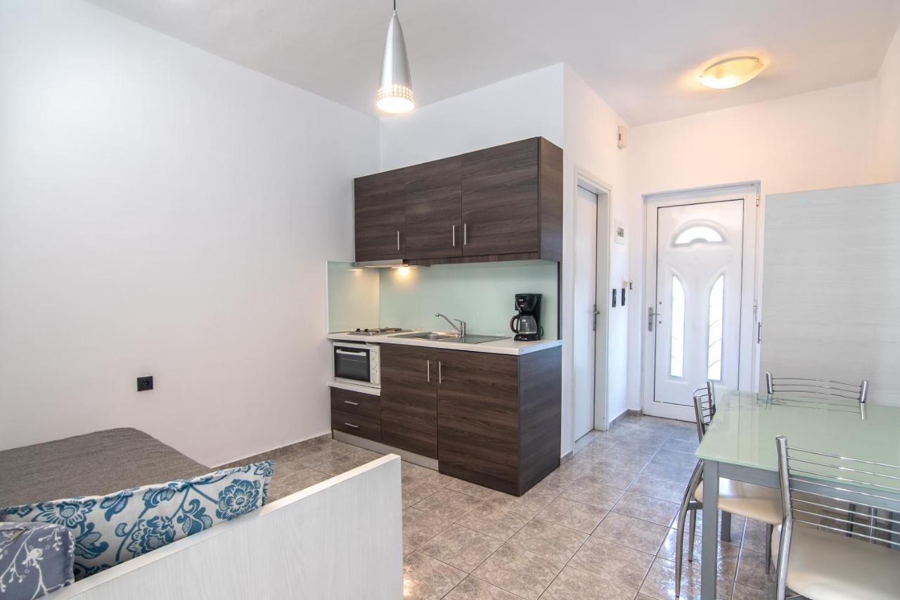 دامنوني Mythos Apartments المظهر الخارجي الصورة